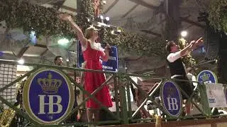 Oktoberfest 2017 - Hofbrau Festzelt - Sweet Home Alabama
