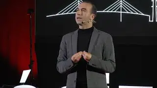 ¿Quieres un cambio en tu vida? Lo siento, tu mente no | Gabriel Urbina | TEDxCadizUniversity