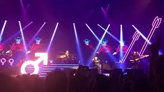The Killers - The man (Zénith de Paris)