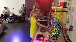 Caitlin's live performance at the Brighton Modular Meet 2018