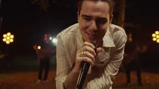 Radu Stefan Banica - Mai Stai