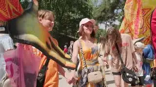 Уличный Театр Пэжо. шествие 