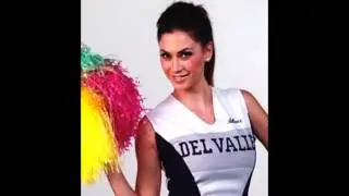 Melissa Satta Shows off her Cheerleader Outfit