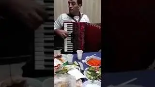 Гаджи душевно поёт, Зильмукь!!!