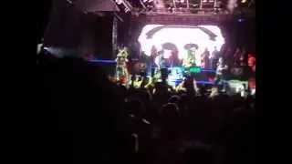 RedFoo FABRIK (LMFO)