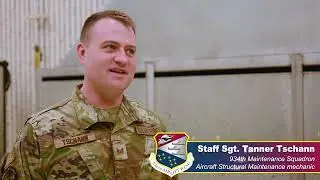 What Does a 934th Aircraft Structural Maintenance Mechanic Do?