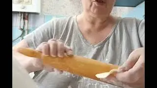 смачні всренники з домашнім сиром та укропом.