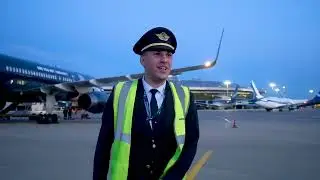 Первая годовщина и первое знакомство с AZUR air Black Jet