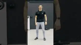 Superhero landing in After Effects | 