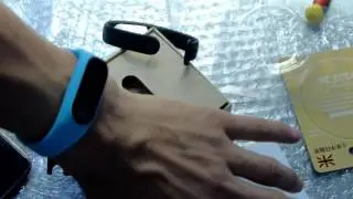 xiaomi mi band 2 with OLED display,put on with copy belt VS original belt