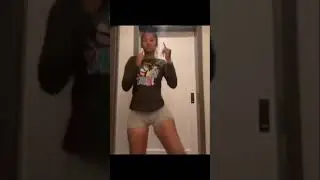 SLIM THICK TWERKING THAT BOOTY