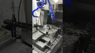 Обрабатывающий центр с ЧПУ ФОЦ540