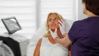 how to become a dermatology nurse practitioner uk