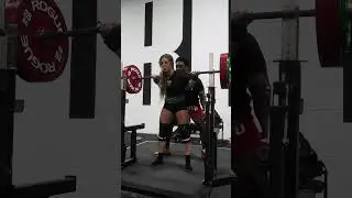 World Champ incoming...Nat Hunter 419lb squat #pwrbldgym #squat #ipf
