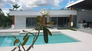Painting a Beautiful, Luxury House in Chandler Brisbane
