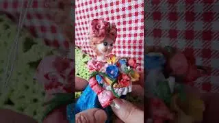 Девочка цветочница из ваты  подарок ручной работы 