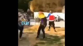 Eray, elifi düsmanlardan koruyor 😎👍👍