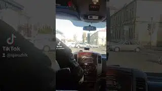 Торопитесь любить! Время впрок запасти не удастся... 