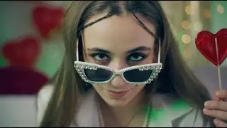 Roxy Nox - Droppin' It [Official Video]