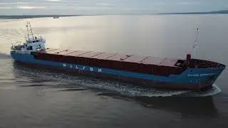 5 ships in the humber.