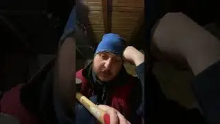 Упырь и лапочка😎