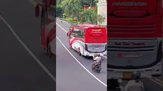 BUS PARIWISATA JAM MEPET