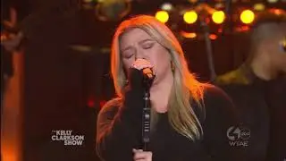 "You Are A Tourist" By Death Cab For Cutie Live Performance by Kelly Clarkson August 28, 2023 HD