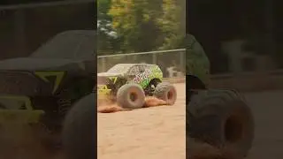 ARRMA GORGON 1/10 Monster Truck | Sink your teeth into RC bashing with monster attitude! ARA3230