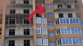 Ризикуючи життям боротьба за м2 безстрашні штукатури 9-й пов. без огороджень. Жах! pm.sm.ua