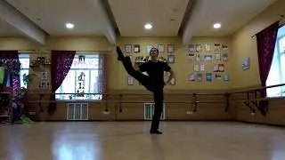 Соло с флотской сюиты "Яблочко" (аматорское исполнение)