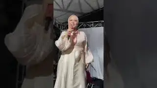 penampilan memukau dari Selfi RI ratu cengkok