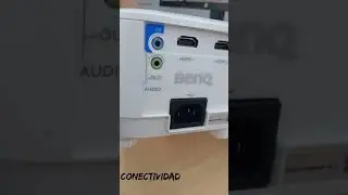 Conectividad, resolución, y accesorios de Proyector Benq MX 560.