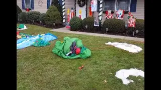 Chiristmas Blow Up Can You Guess What It Is 1