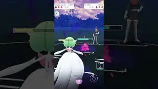 Half HP Mega Gardevoir Destroy Grunt Badly in 