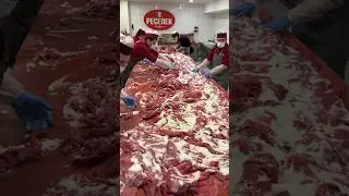 Tonlarca döner böyle hazırlanıyor #reklam Peçenek Döner