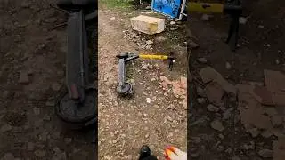 ШТРЭБУХ нашёл брошенный электросамокат