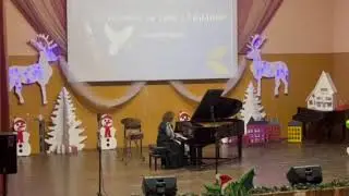 "Молюсь за тебе , Україно" Власний твір  з концерту музичної школи