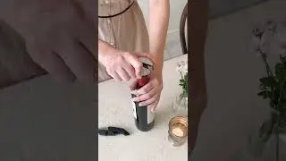 Enhance your wine experience with Vintorio: Foil cutter, waiter's corkscrew, and wine aerator