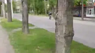 Буксировка велосипедом велосипеда чёт запрещена(((