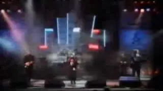 Kate Bush & David Gilmour - Running up that Hill - Live SPB