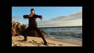 Pirateman Michael Speranza - Contact juggler, LED and fire flow artist
