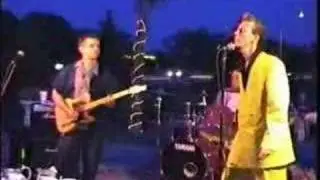 Red-Hot Rockabilly: Love Me