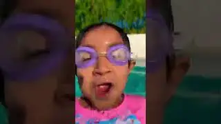 Loretta underwater