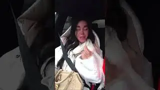 Подтекает 👀