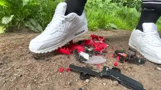 Air 90’s crush helicopter