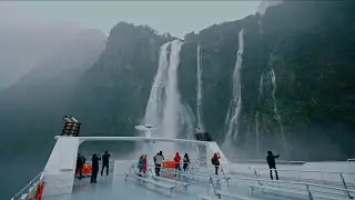 Milford Sound - The Most Beautiful Day of My Life (Shot on Canon R5)