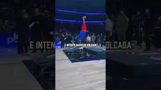 FANS TRY TO DUNK ON A TRAMPOLINE👀 