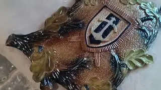 Кожен повинен робити те що вміє найкраще.