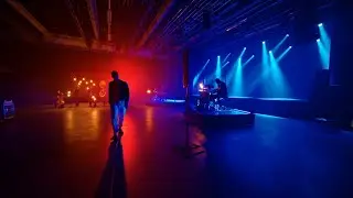 «Endlessly» Livestream ∞