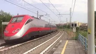 FR 9588 SOTTO UN CIELO CUPO TRANSITO IN CURVONE ARCHI!!!